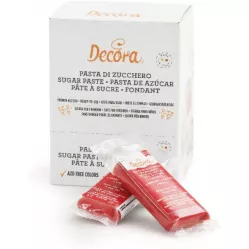 Potahovacia hmota 100 g červená