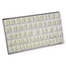 Sada vykrajačov abecedy 64 ks