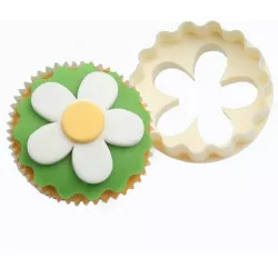 Vykrajač na květinu 6 cm
