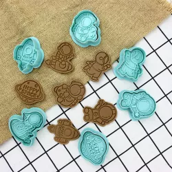 Vykrajovače „Vesmír“, 6 ks, 5 × 6 cm