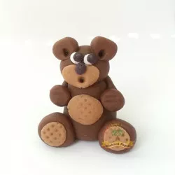 Figúrka na tortu medvedík hnedý 5 cm z kokosovej hmoty