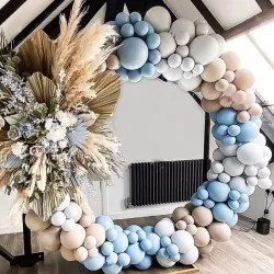 Balónová girlanda svetlo modrá