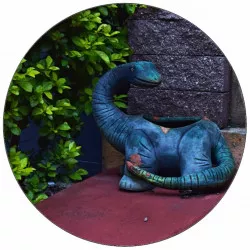 Jedlý papier, malý dinosaurus u domu, 19,5 cm