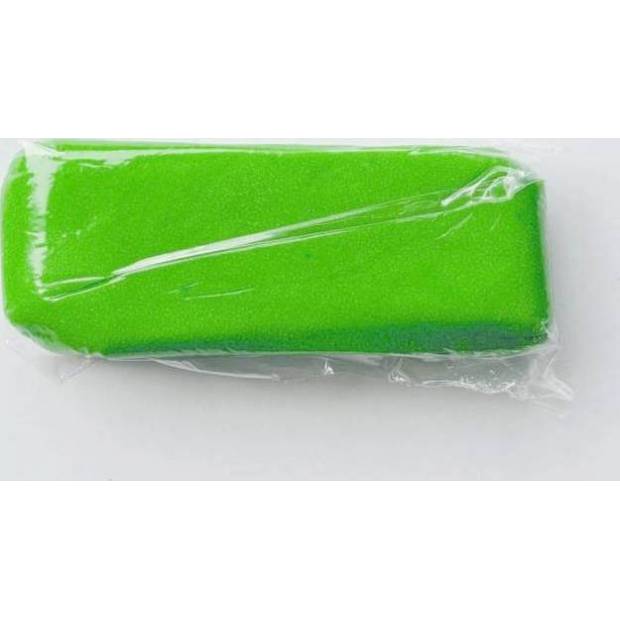 Pravý marcipán svetlozelený 28 % mandlí (100 g)