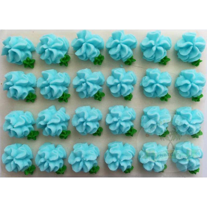 E-shop Cukrové květy modré na platíčku 24ks